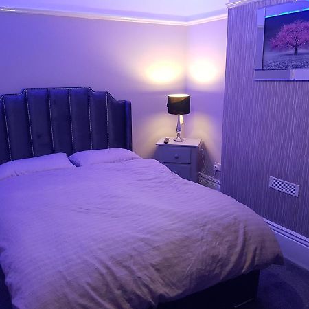 Highfields Living - All Rooms Ensuite- Free Wifi- Free Local Parking Sheffield Eksteriør billede