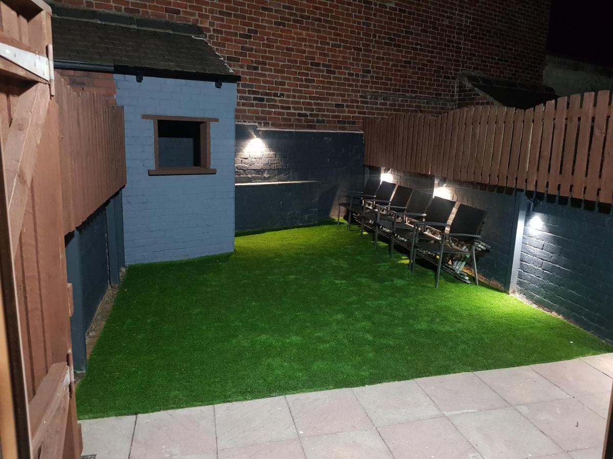 Highfields Living - All Rooms Ensuite- Free Wifi- Free Local Parking Sheffield Eksteriør billede