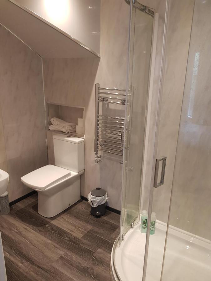 Highfields Living - All Rooms Ensuite- Free Wifi- Free Local Parking Sheffield Eksteriør billede