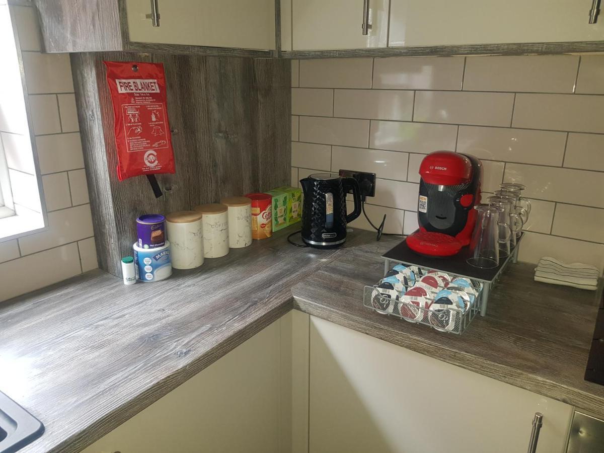 Highfields Living - All Rooms Ensuite- Free Wifi- Free Local Parking Sheffield Eksteriør billede